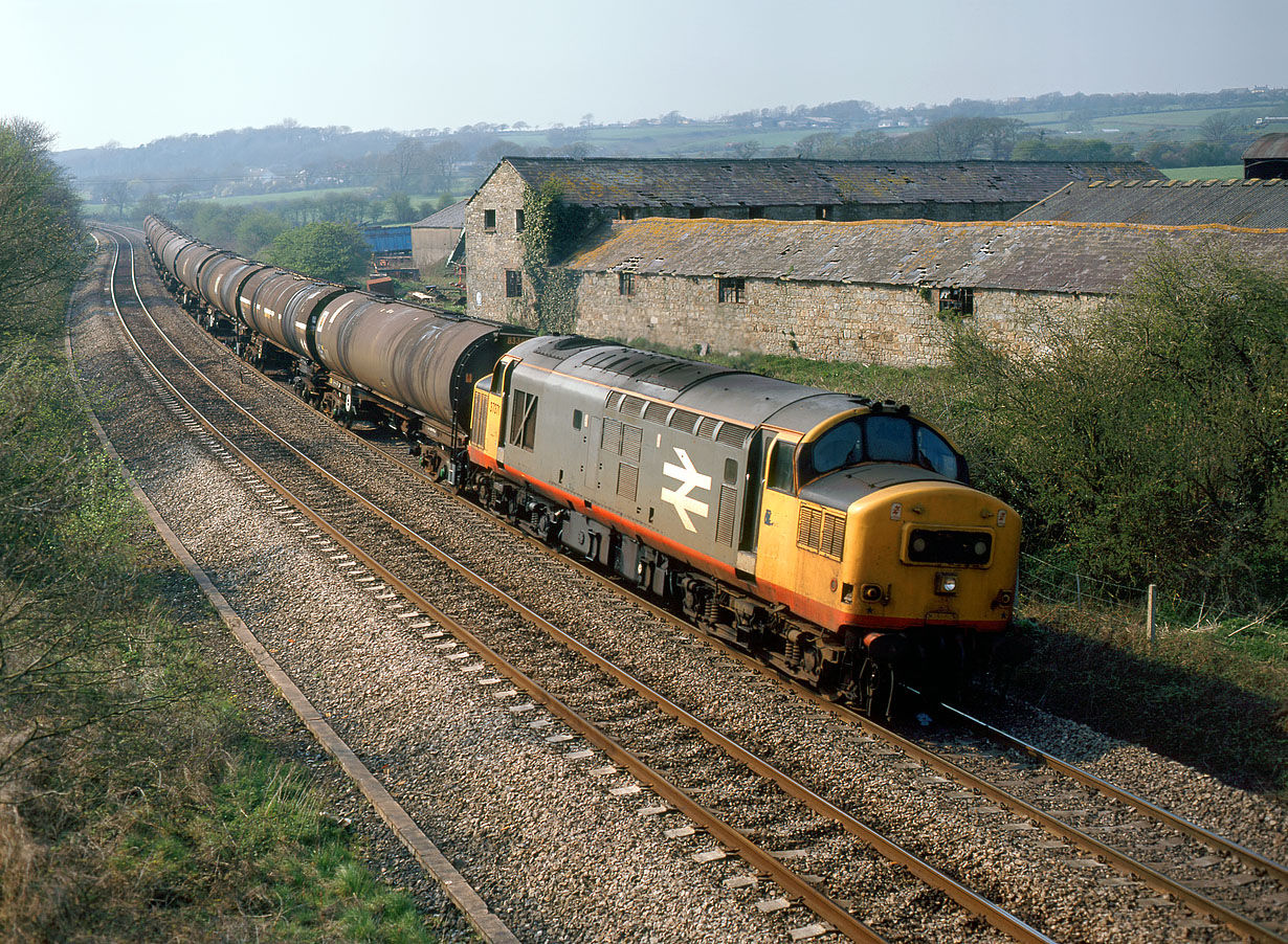 37371 Llangewydd 15 April 1991