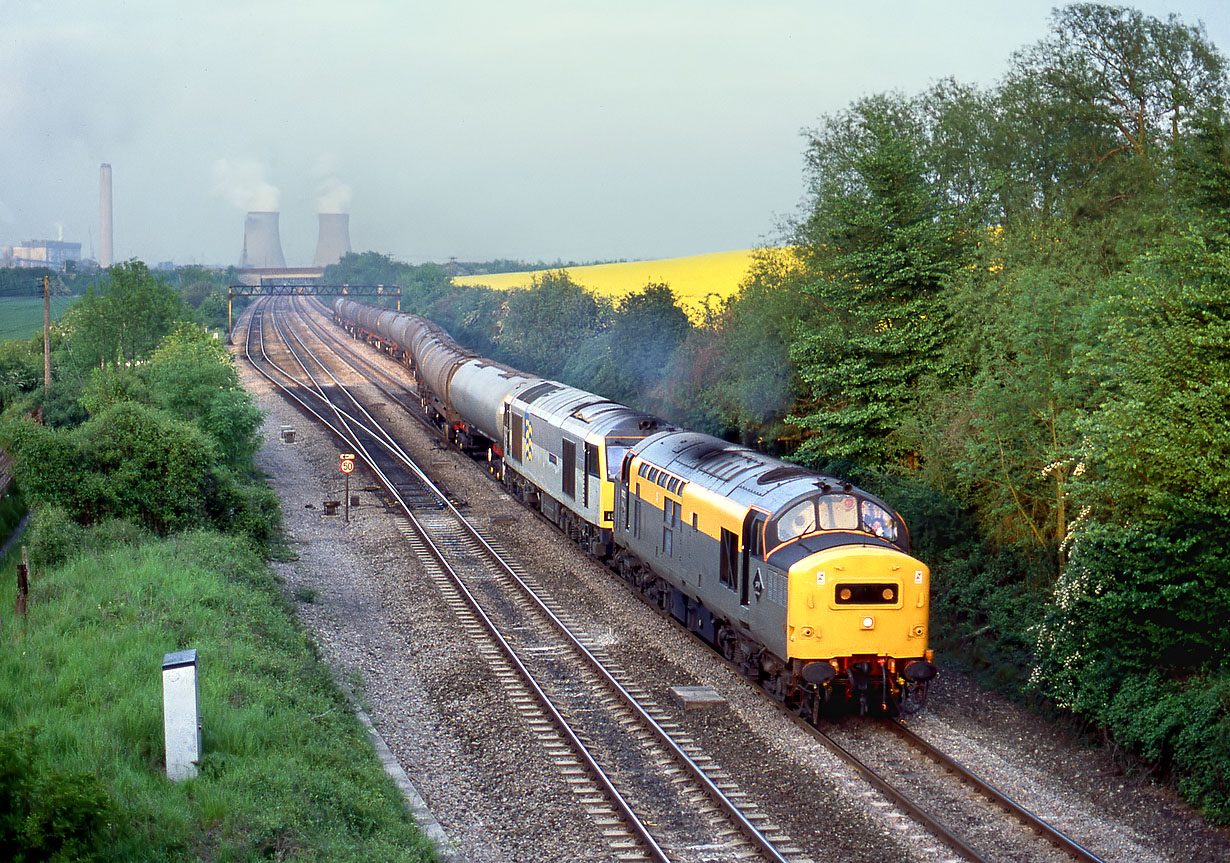 37372 & 60051 Steventon 21 May 1991