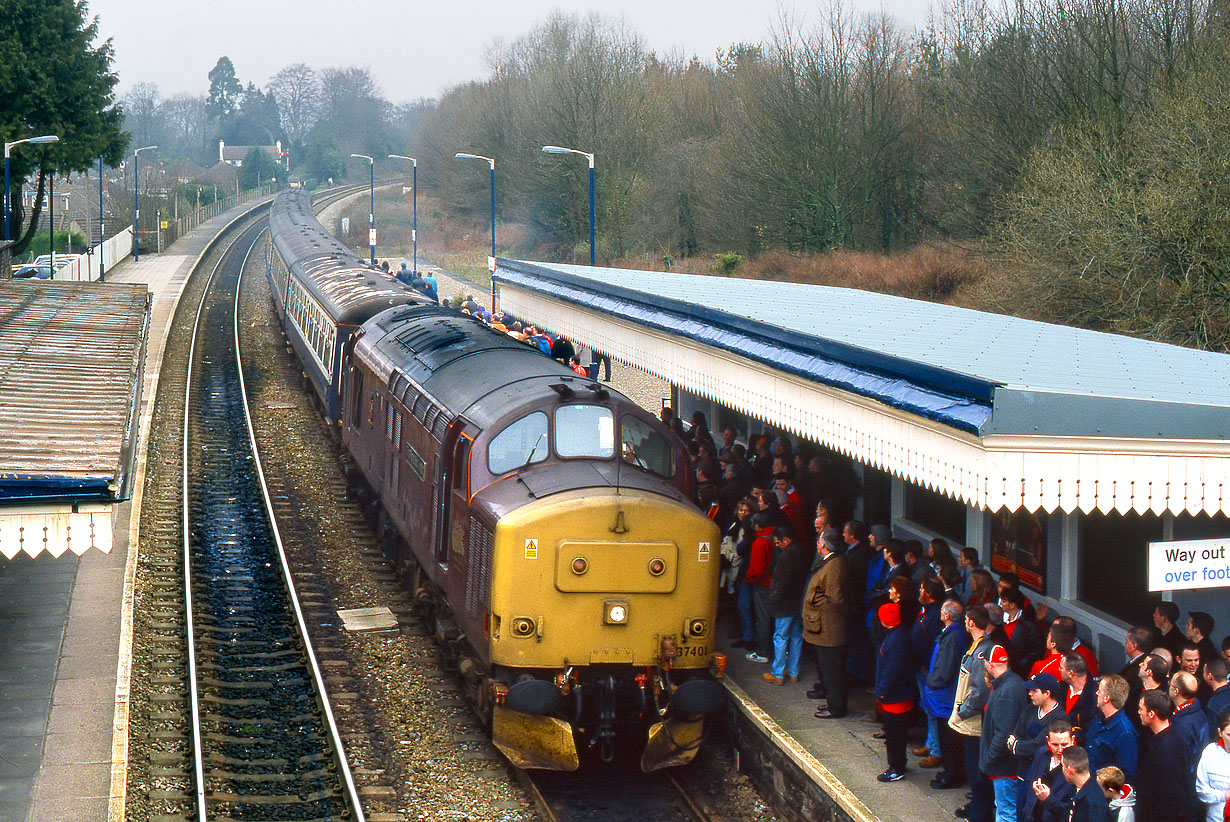 37401 Abergavenny 16 February 2002