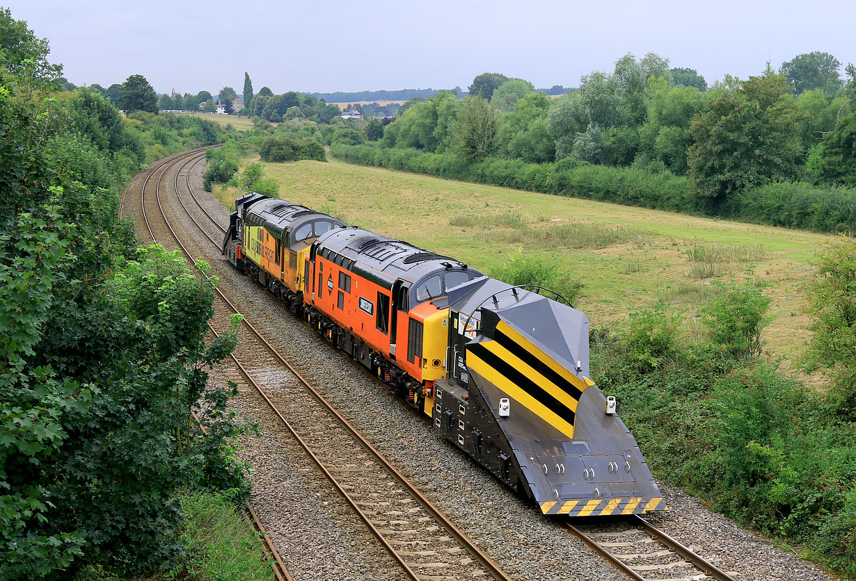 37405 & 37116 Hungerford Common 24 July 2025