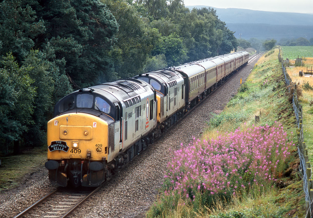 37409 & 37428 Muir of Ord 10 August 1997