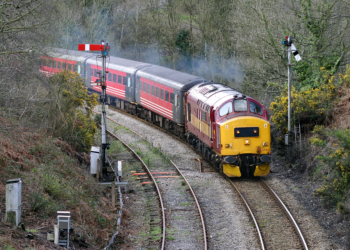 37411 Bargoed 16 April 2005