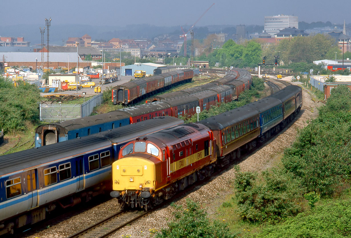 37411 Bristol Kingsland Roadl 9 May 1998