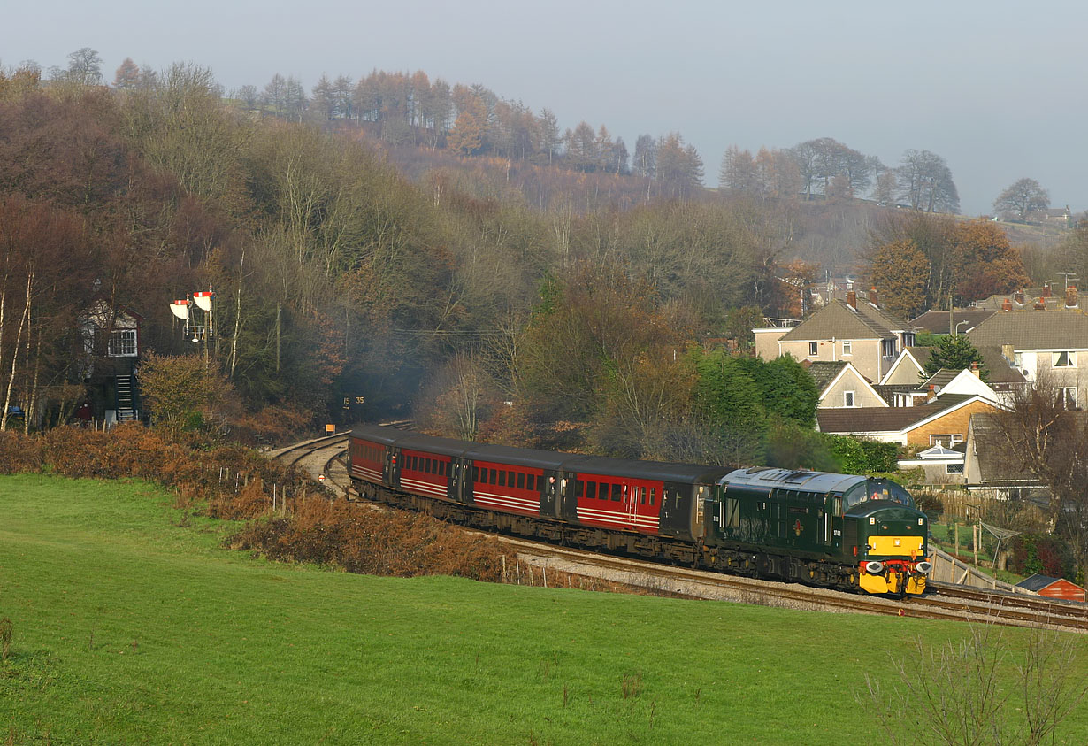 37411 Ystrad Mynach 10 December 2005