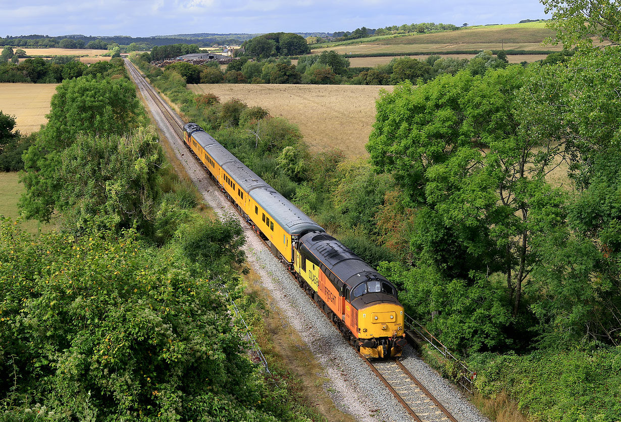 37421 Combe (Grintleyhill Bridge) 7 September 2022