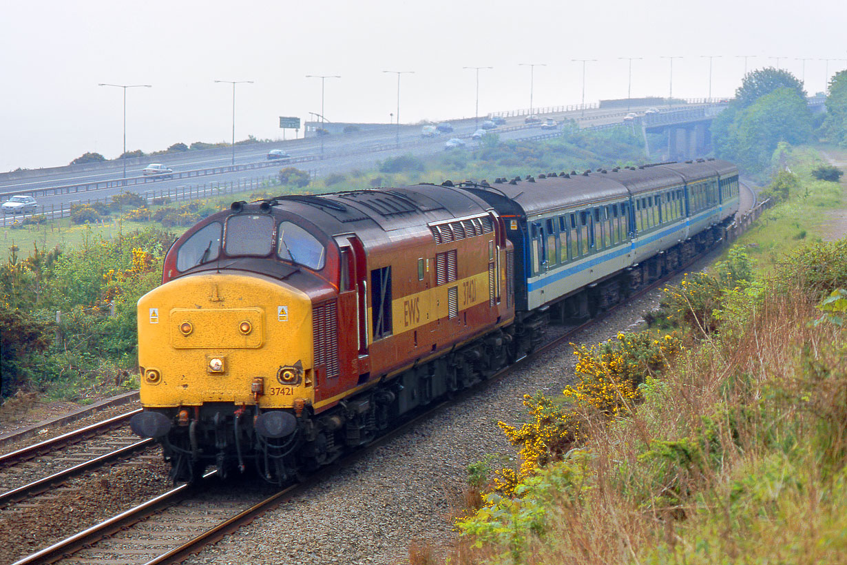 37421 Llysfaen 13 May 2000