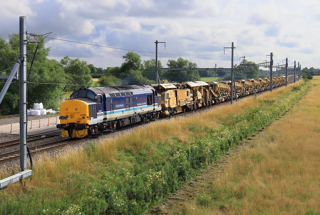 37425 Shrivenham (Ashbury Crossing) 2 August 2021