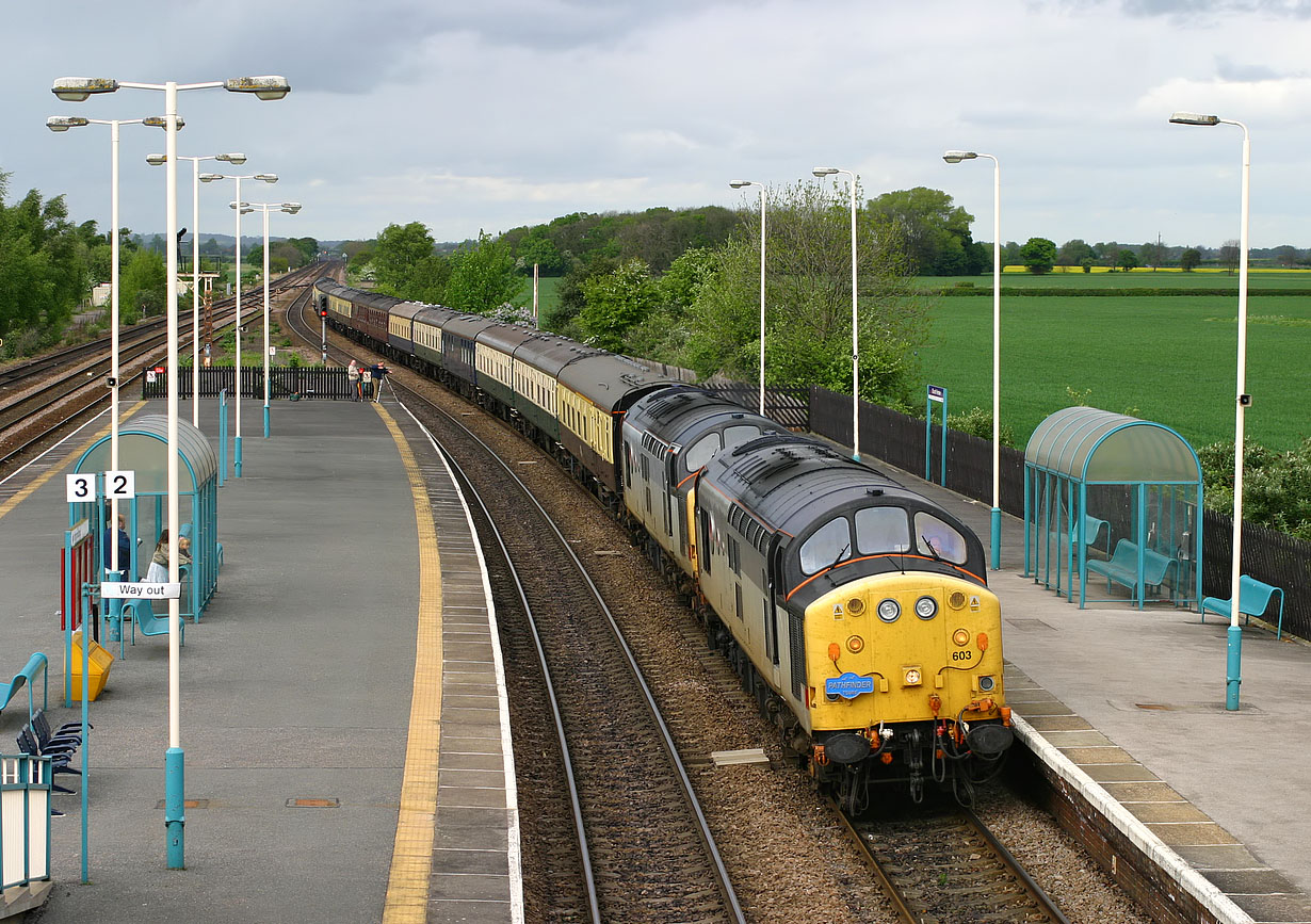 37603 & 37604 Church Fenton 7 May 2007