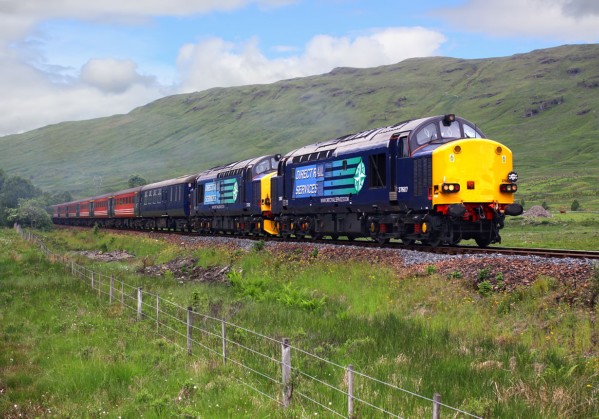 37607 & 37602 Glen Falloch 24 June 2013