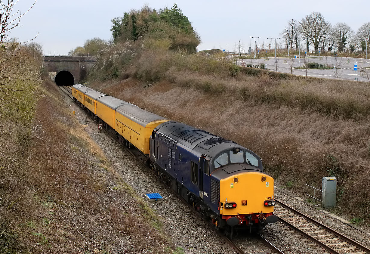 37607 Kemble 3 January 2019