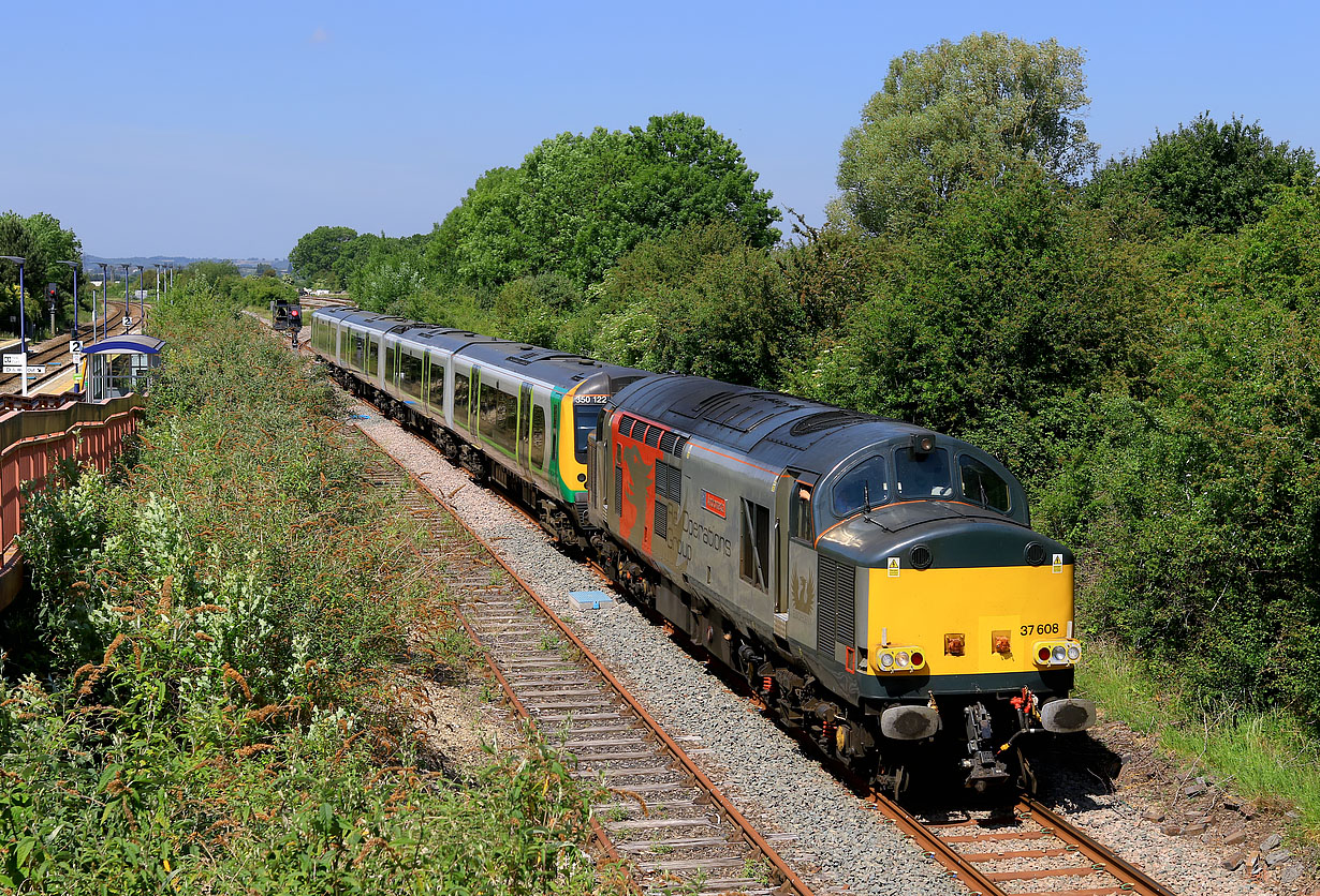 37608 Honeybourne 30 May 2020