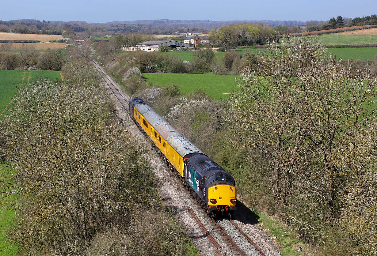 37609 Combe (Grintleyhill Bridge) 20 April 2016