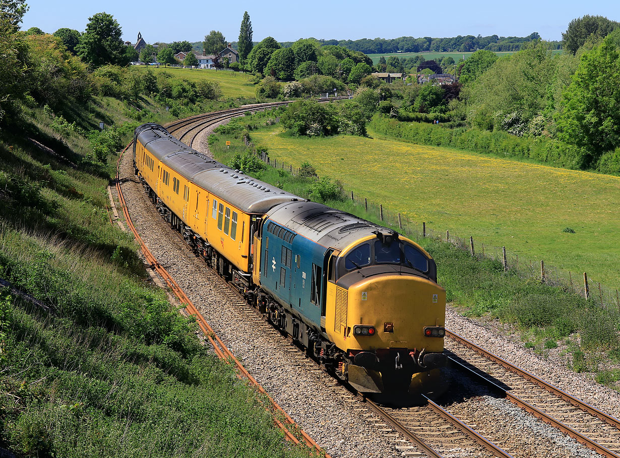 37610 Hungerford Common 20 May 2020