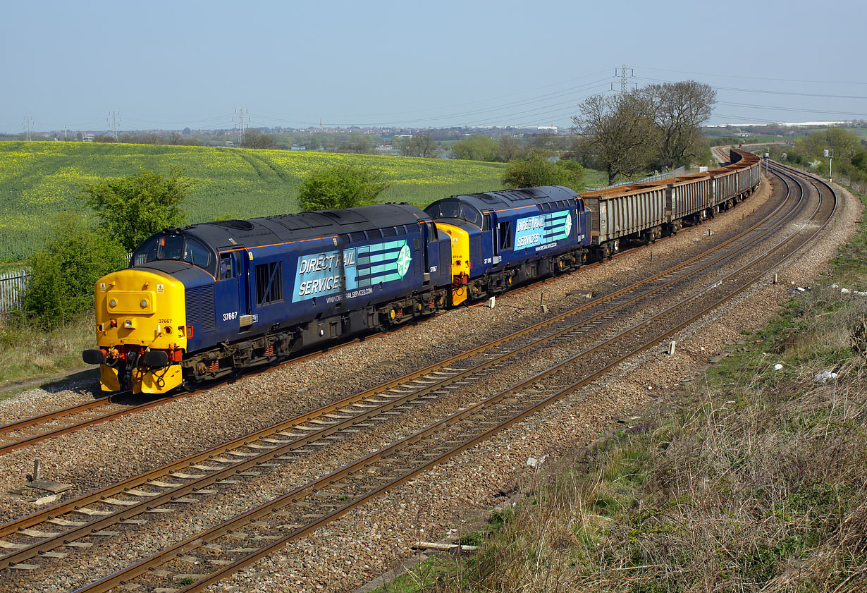 37667 & 37510 Wellingborough 23 April 2010