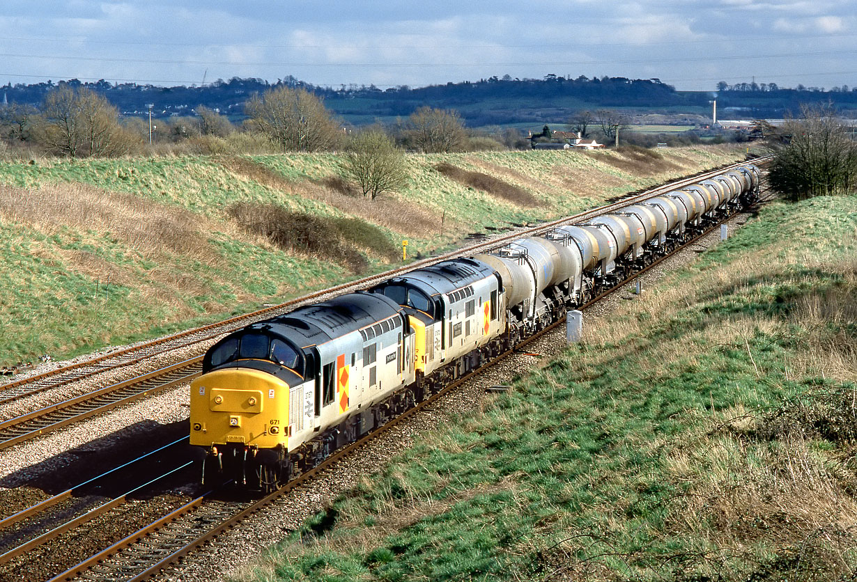 37671 & 37672 Pilning 17 March 1994