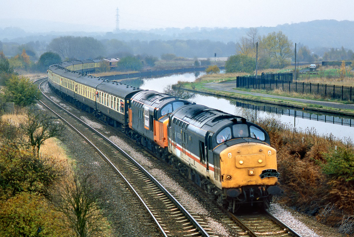 37685 & 37710 Swinton 17 November 2001