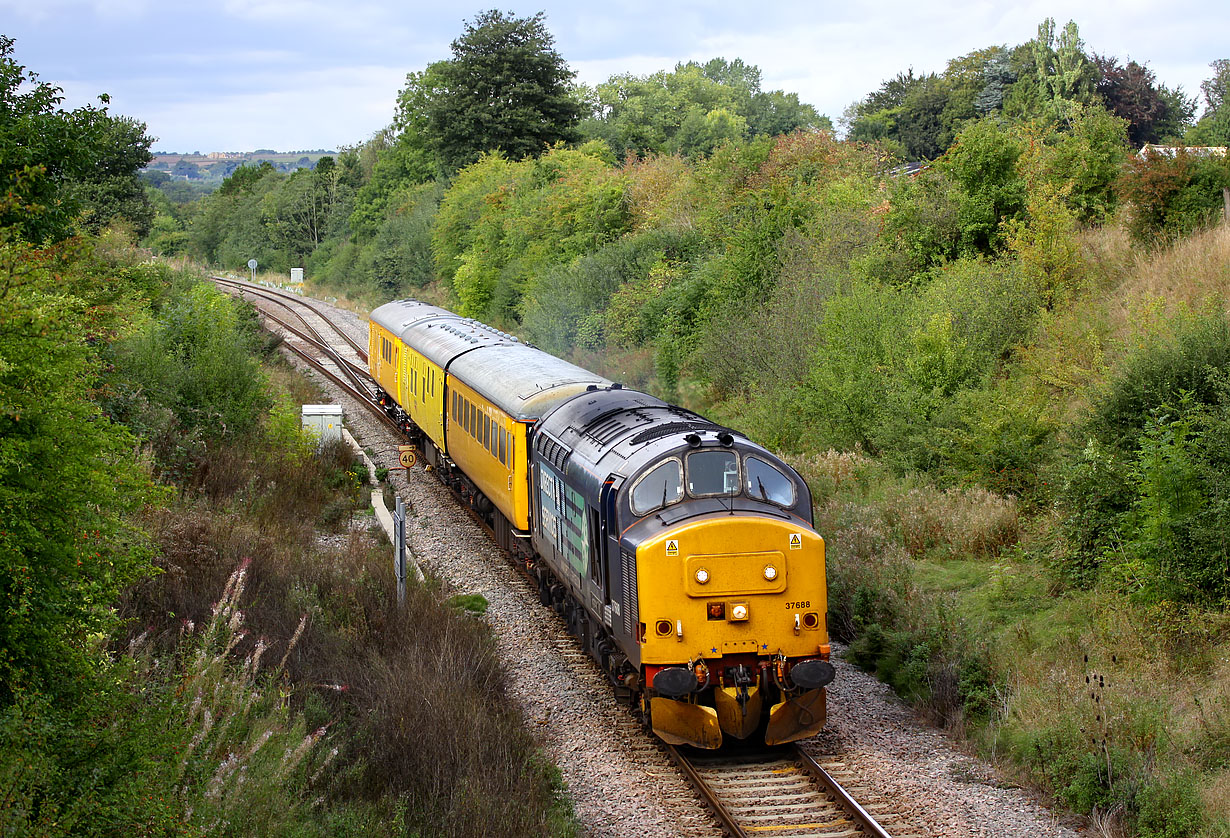 37688 Charlbury (Cornbury Park) 18 September 2013