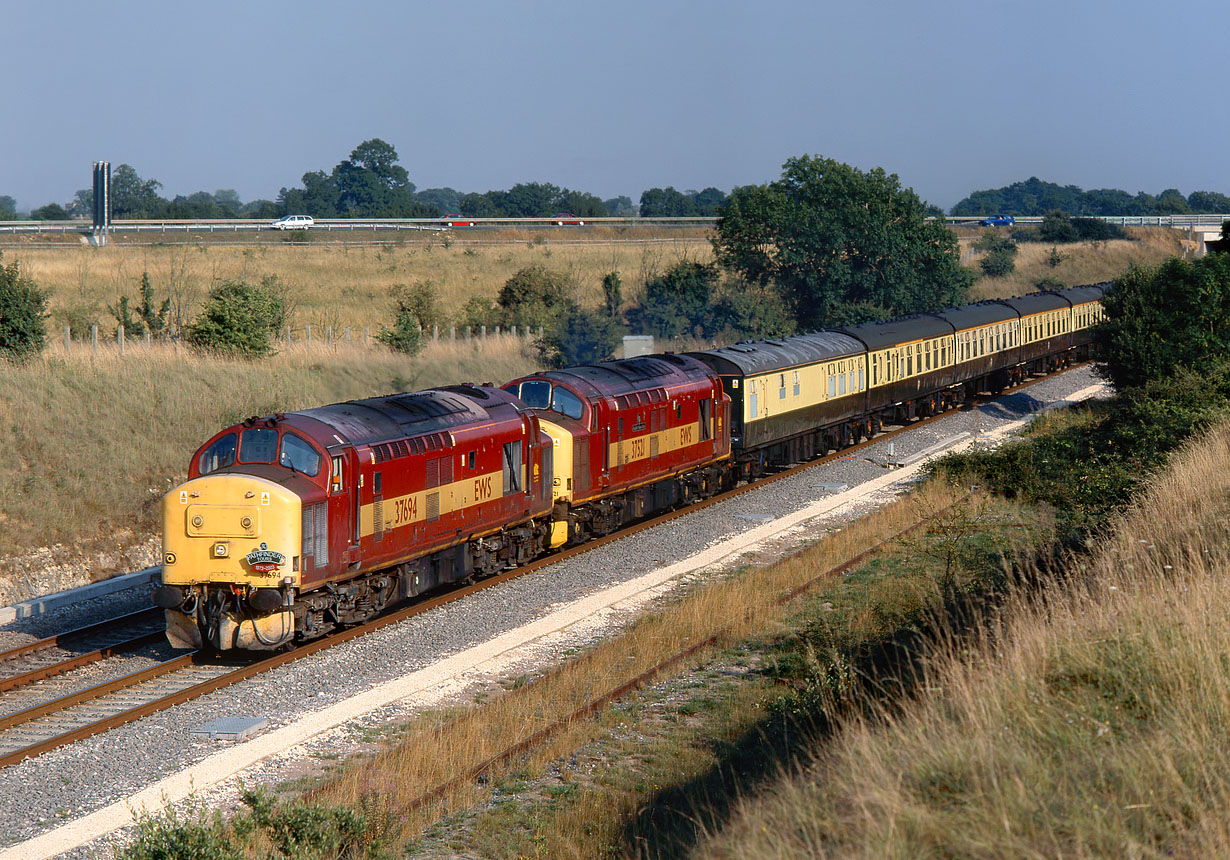 37694 & 37521 Ardley Quarry 9 August 2003