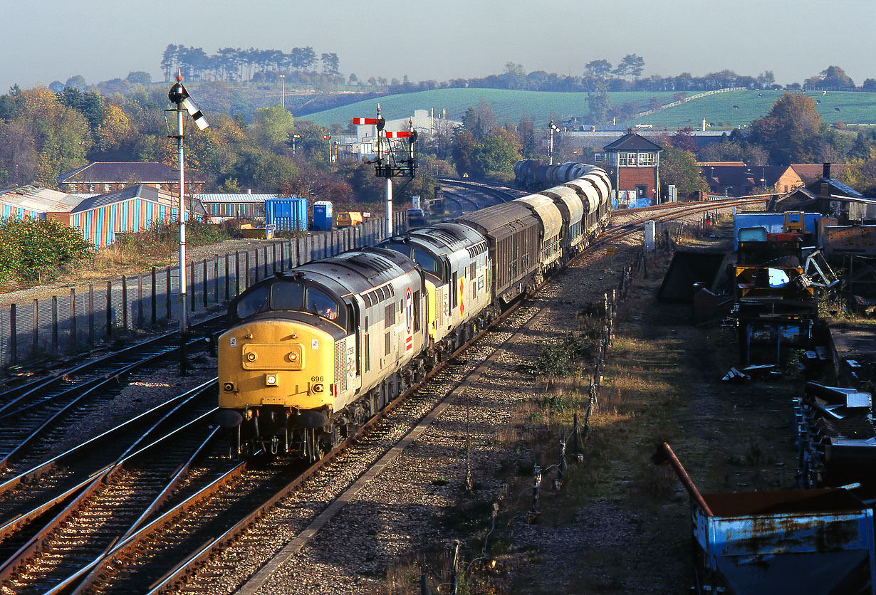 37696 & 37672 Droitwich 4 November 1995