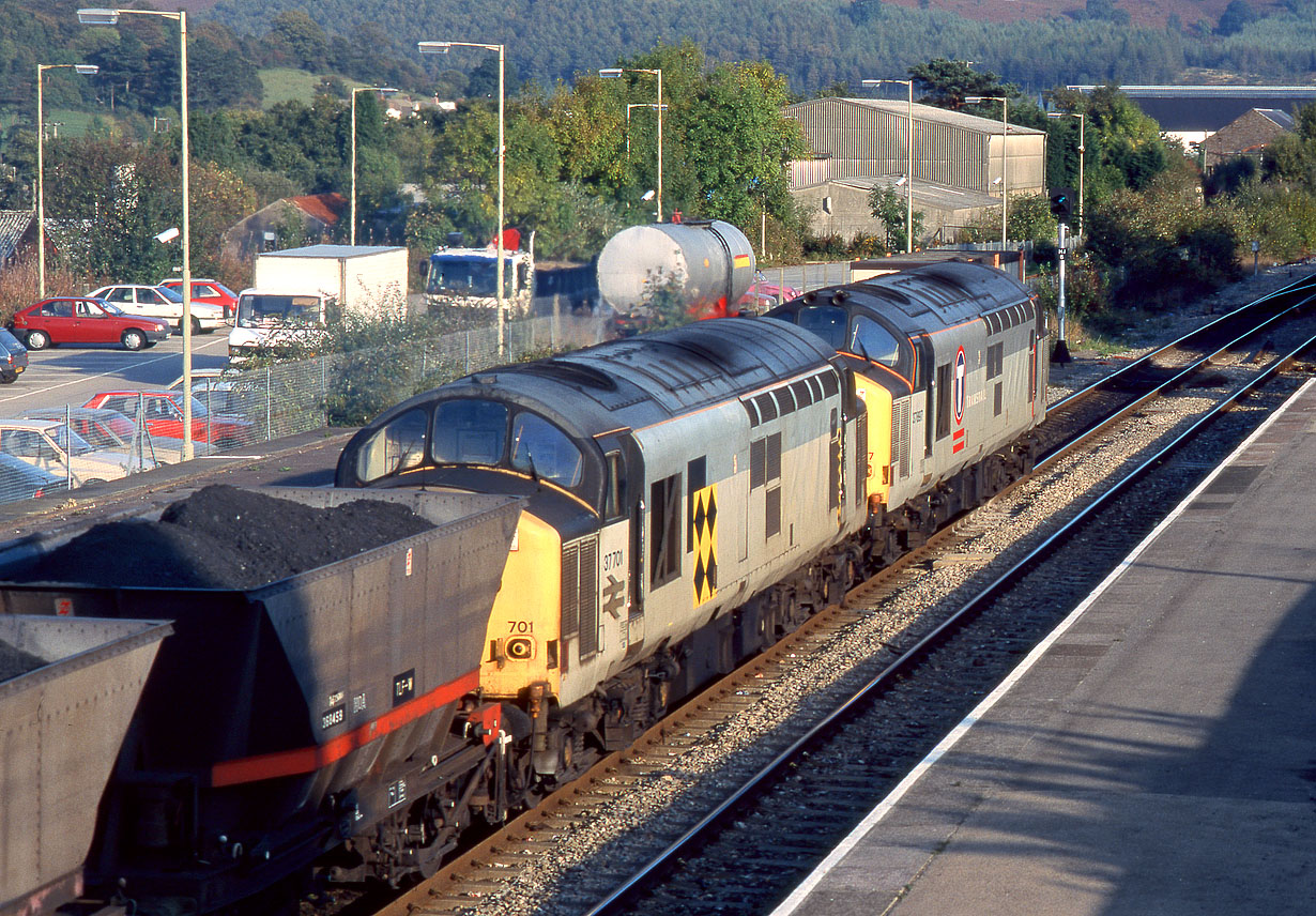 37701 & 37897 Caerphilly 21 October 1995