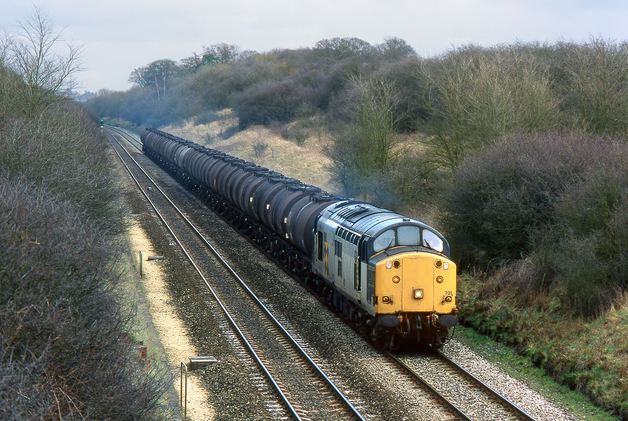 37701 Wootton Bassett (Chaddington Lane) 16 March 1995