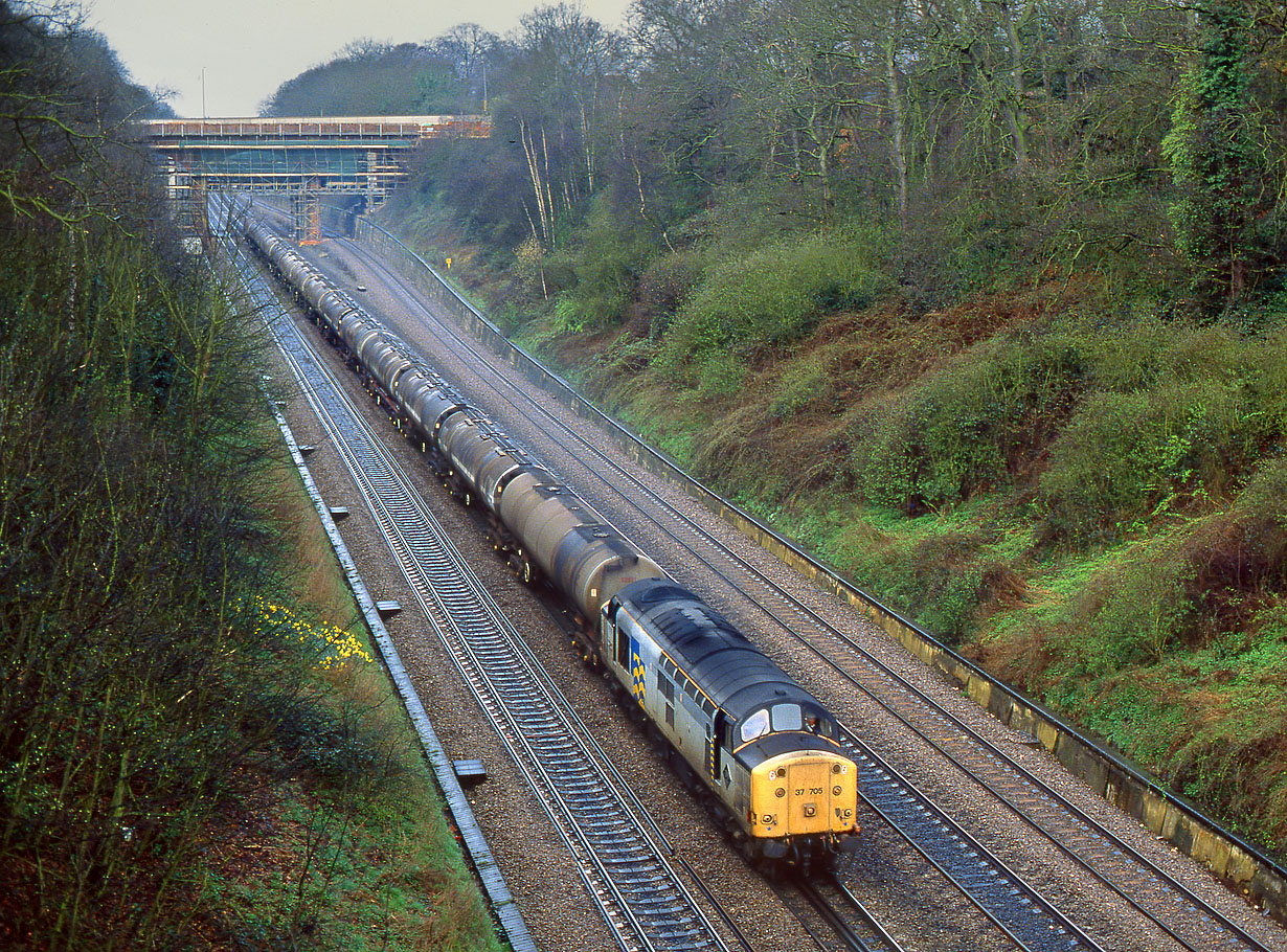 37705 Sonning 26 March 1992