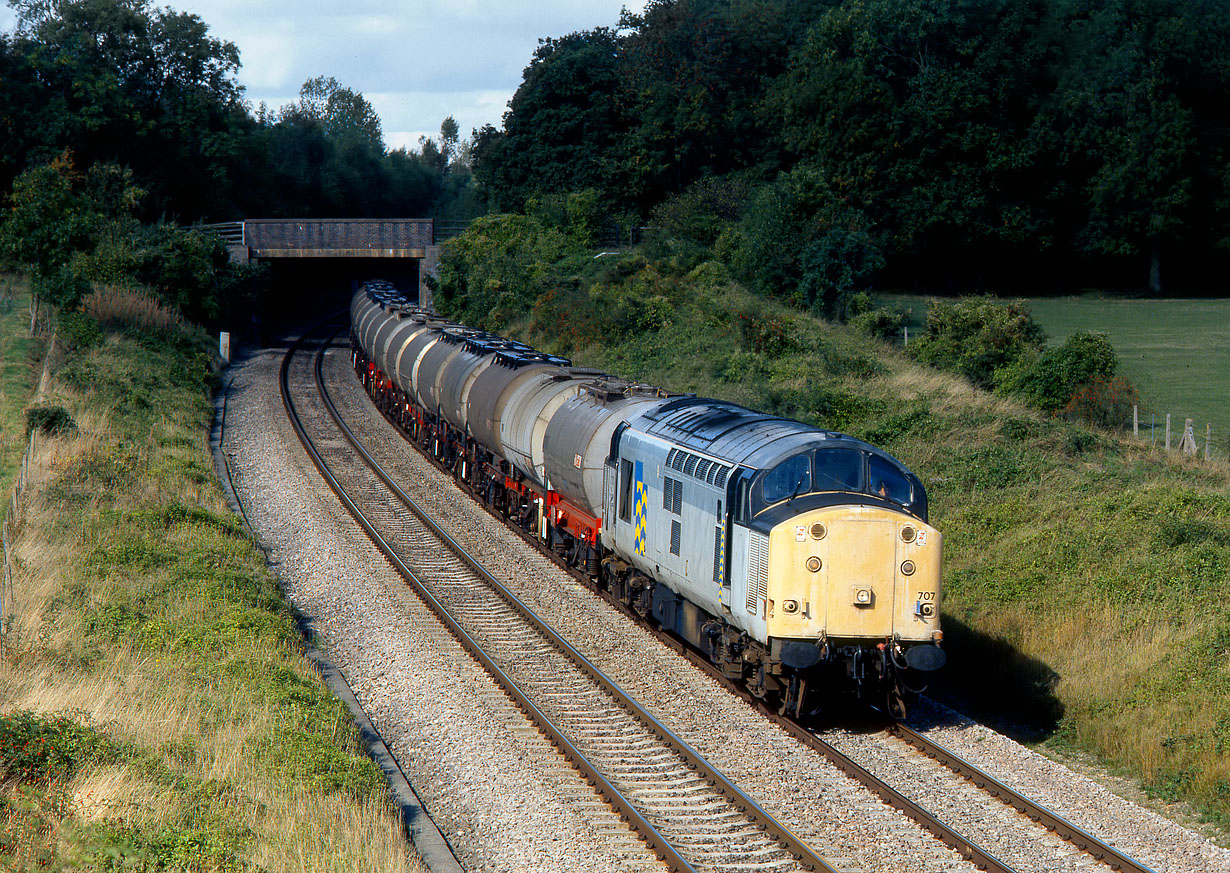 37707 Croome 29 September 1995