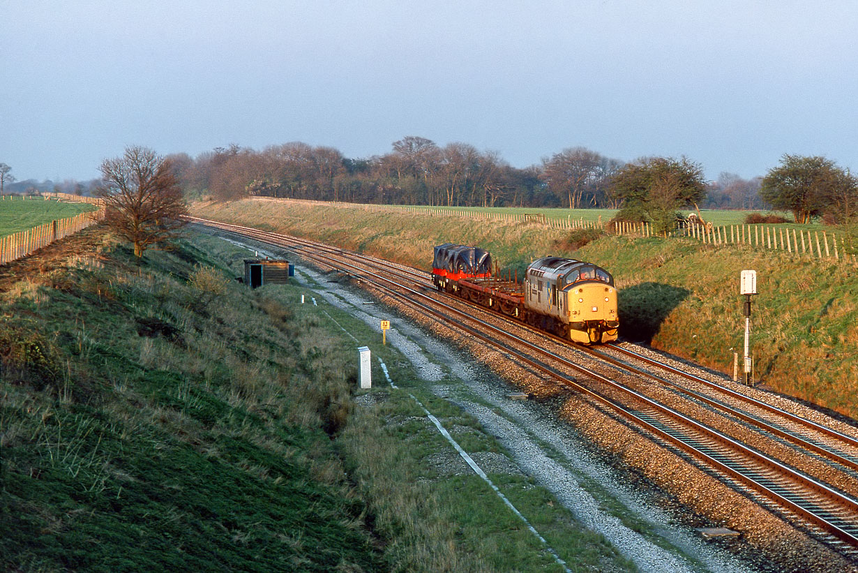 37711 Compton Beauchamp 6 April 1990