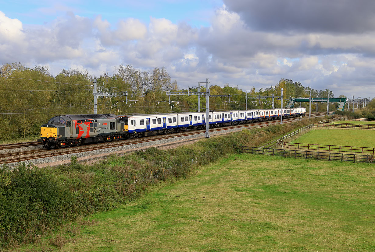 37884 Denchworth (Circourt Bridge) 15 October 2020