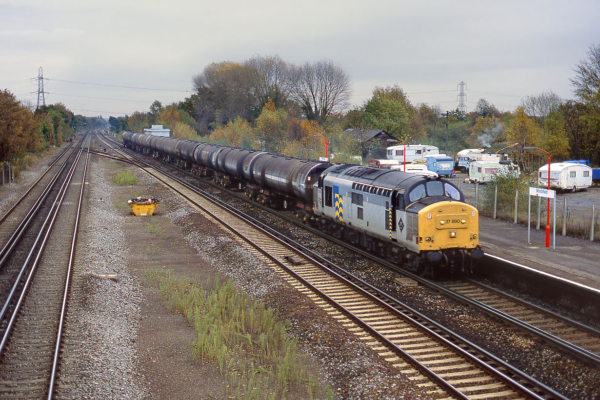 37890 Winchfield 6 November 1991