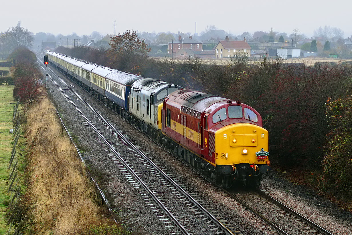 37893 & 37890 Retford (Leverton Road) 8 November 2003