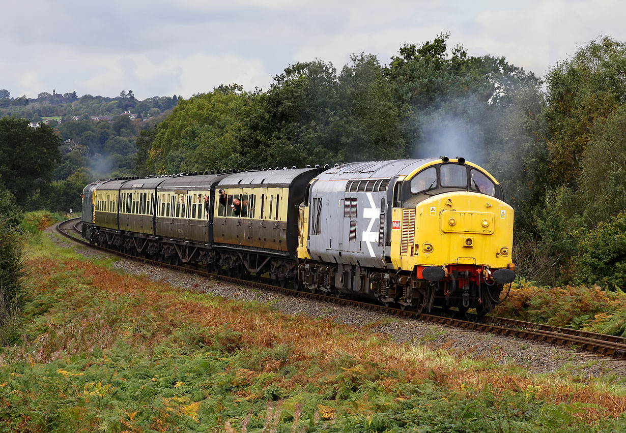 37906 Foley Park Tunnel 4 October 2012