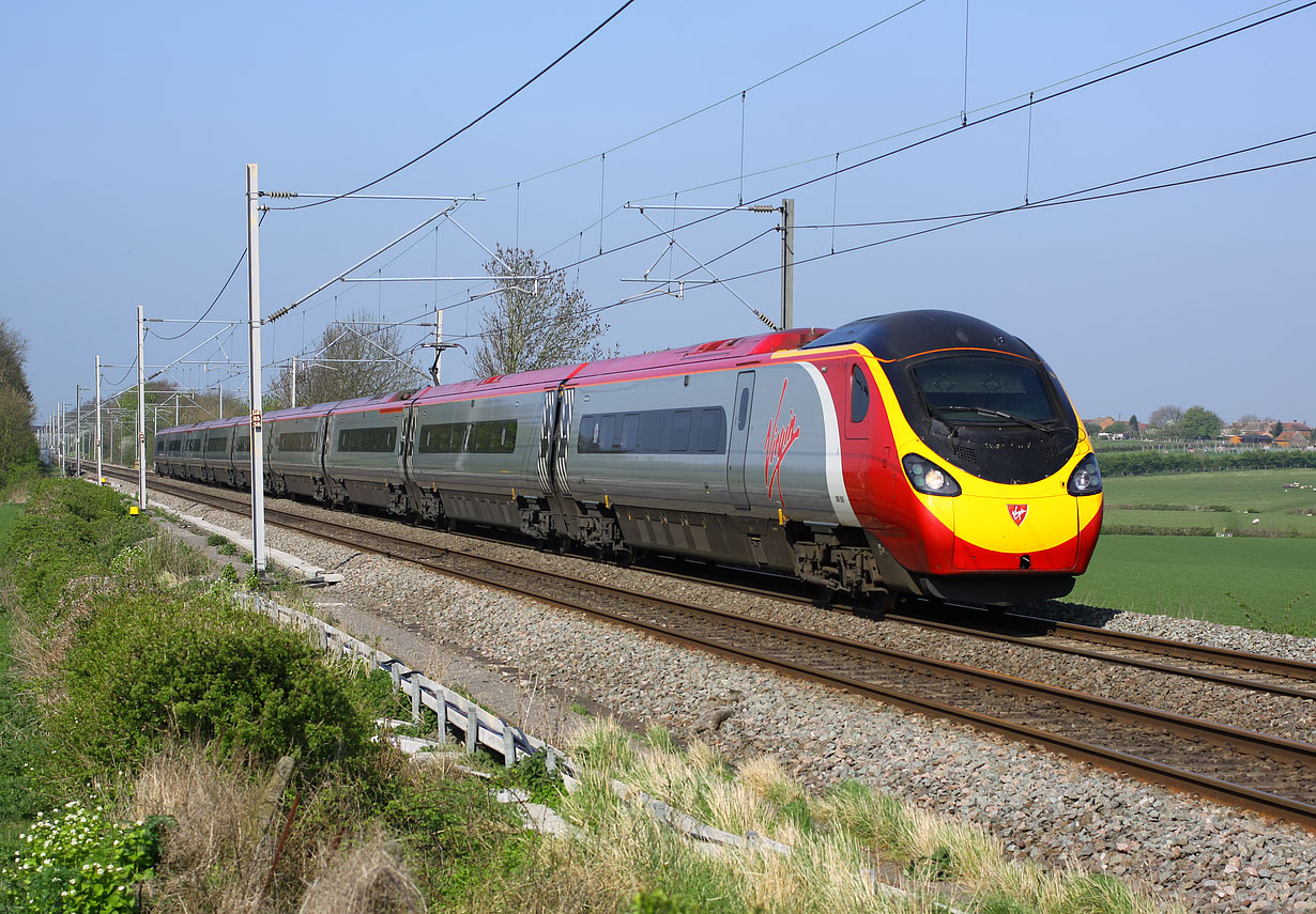 390005 Church Lawford 20 April 2009