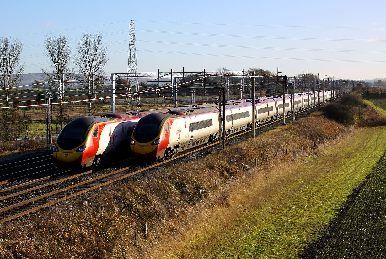 390124 & 390114 Ledburn 25 November 2016