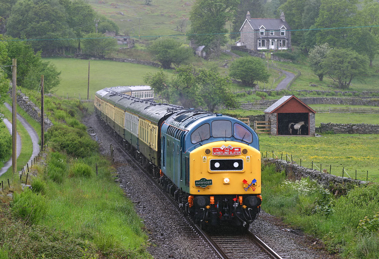 40145 Dolwyddelan 4 June 2005