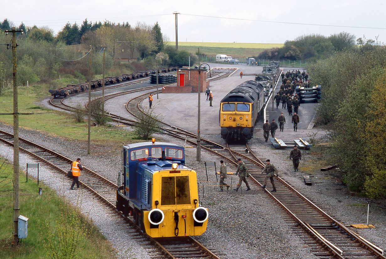 423 Ludgershall 19 April 1998