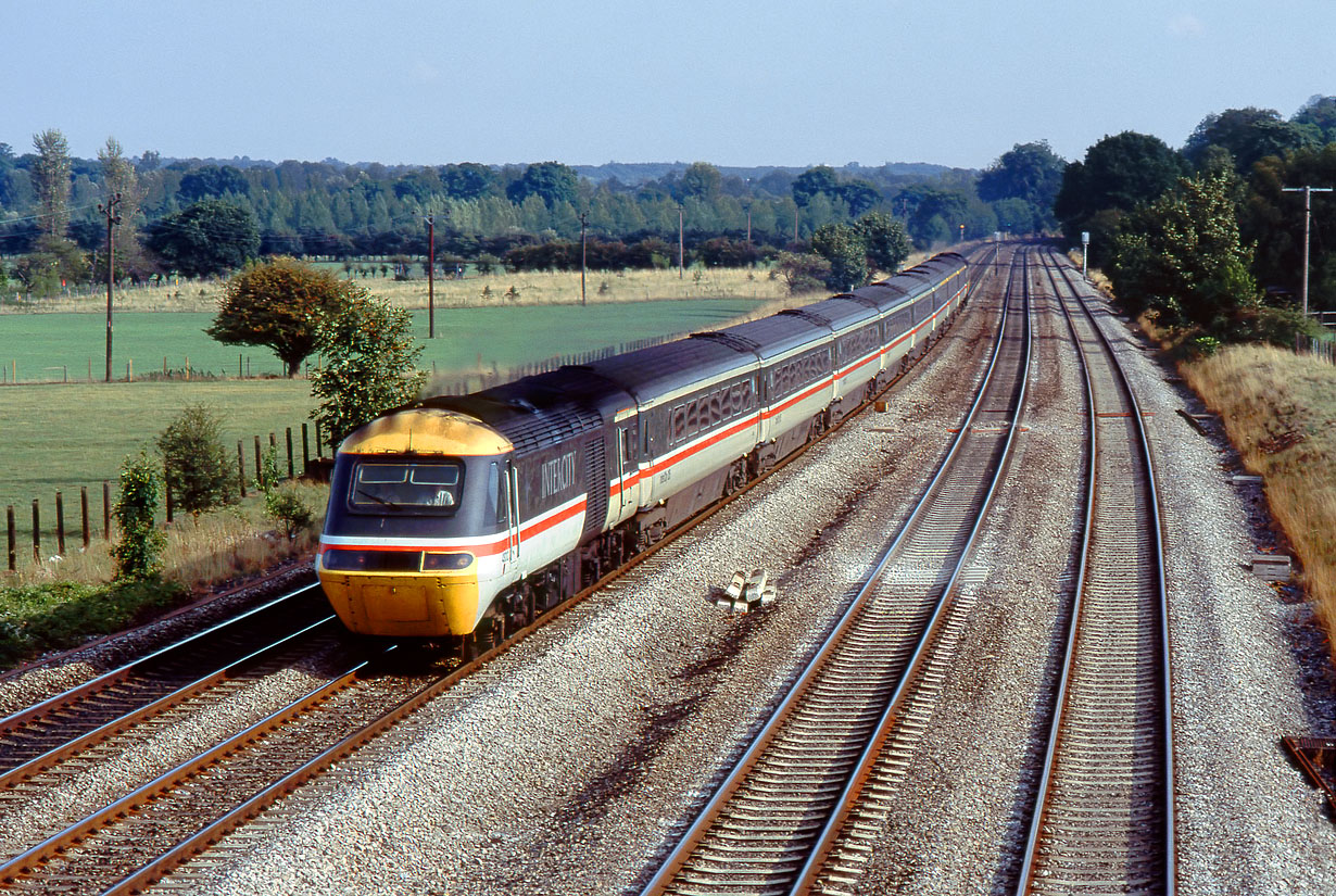 43012 Lower Basildon 2 September 1990