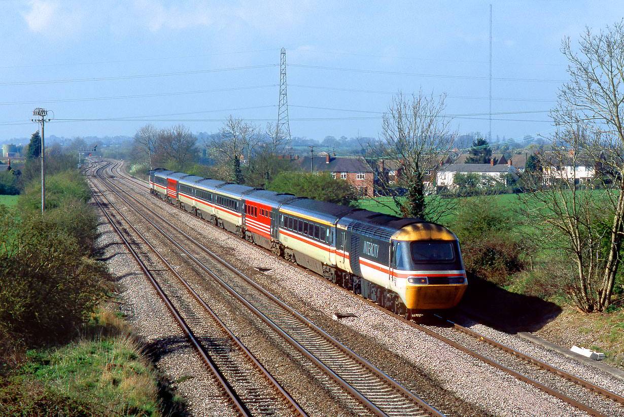 43029 Stoke Prior 2 April 1999