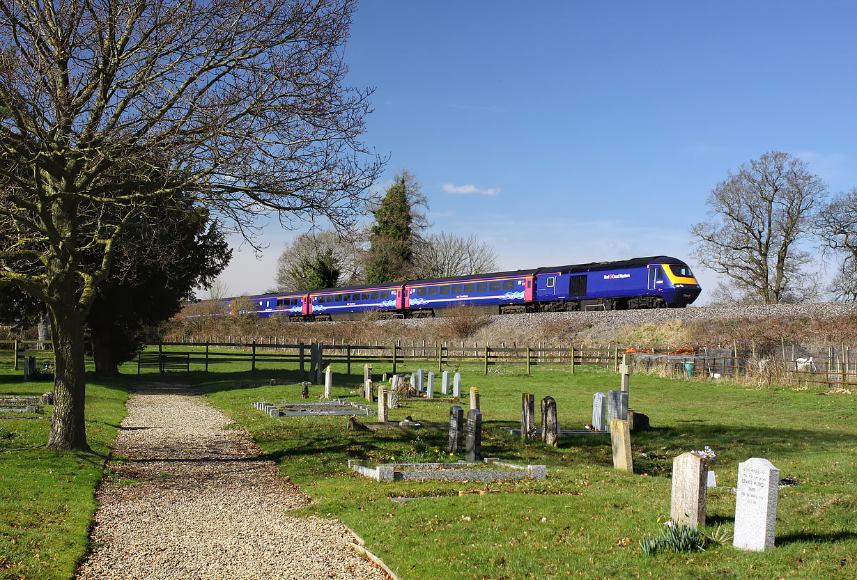 43032 Little Somerford 6 March 2012