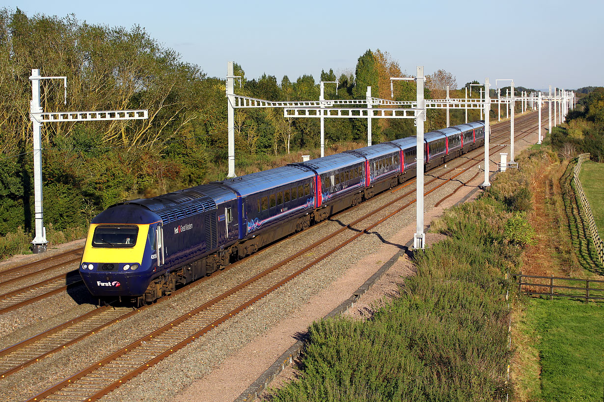 43056 Denchworth (Circourt Bridge) 5 October 2016