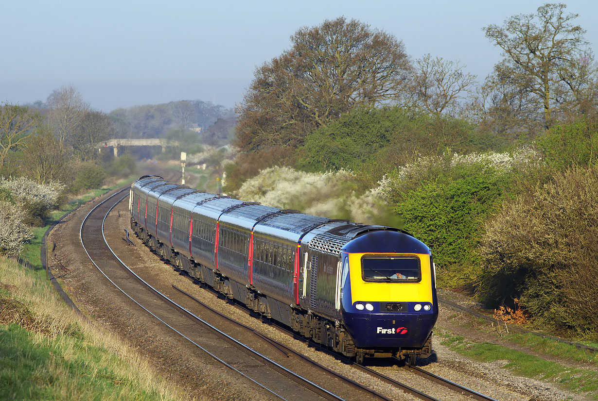 43056 Compton Beauchamp 3 May 2013