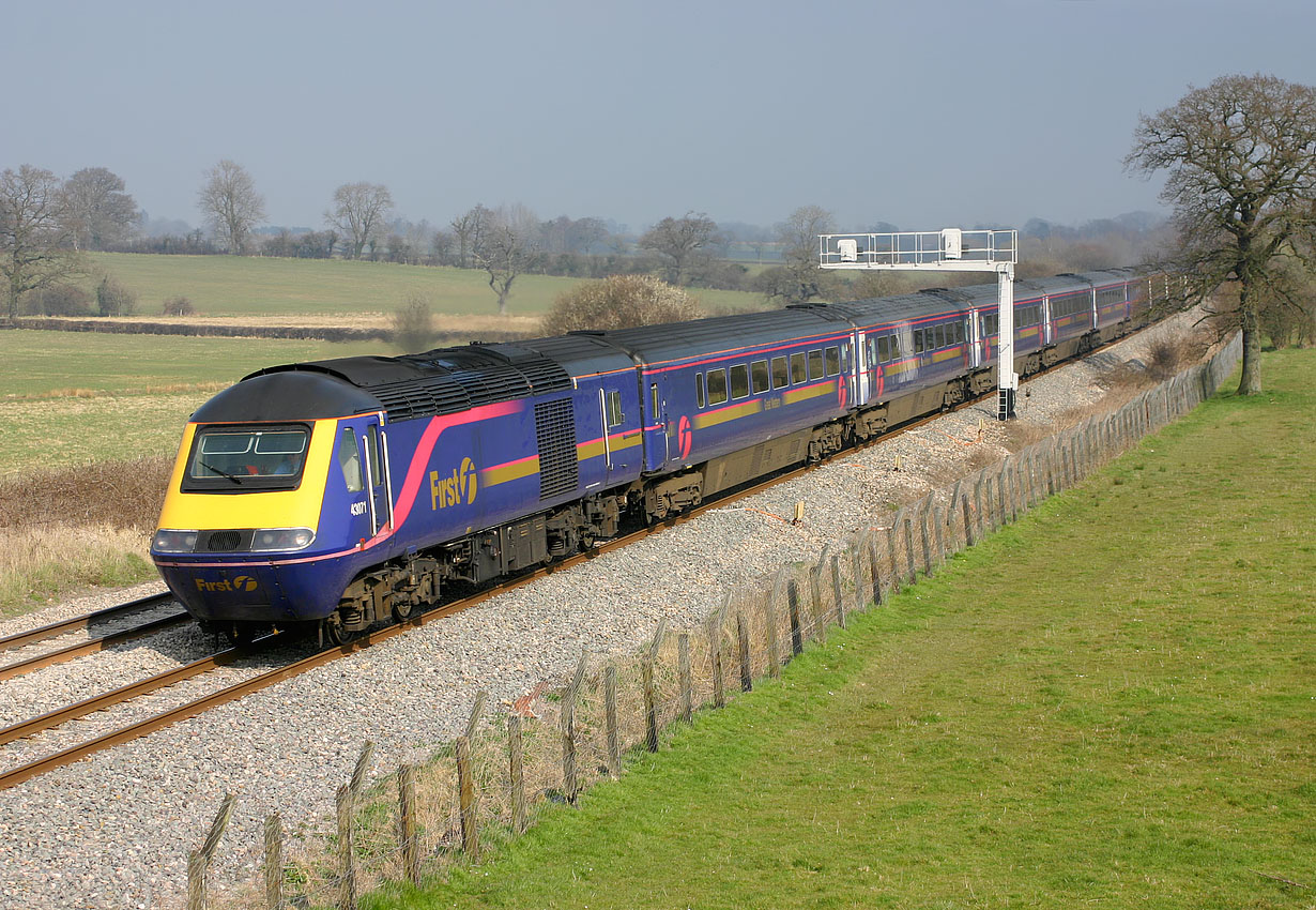 43071 Acton Turville 27 March 2007