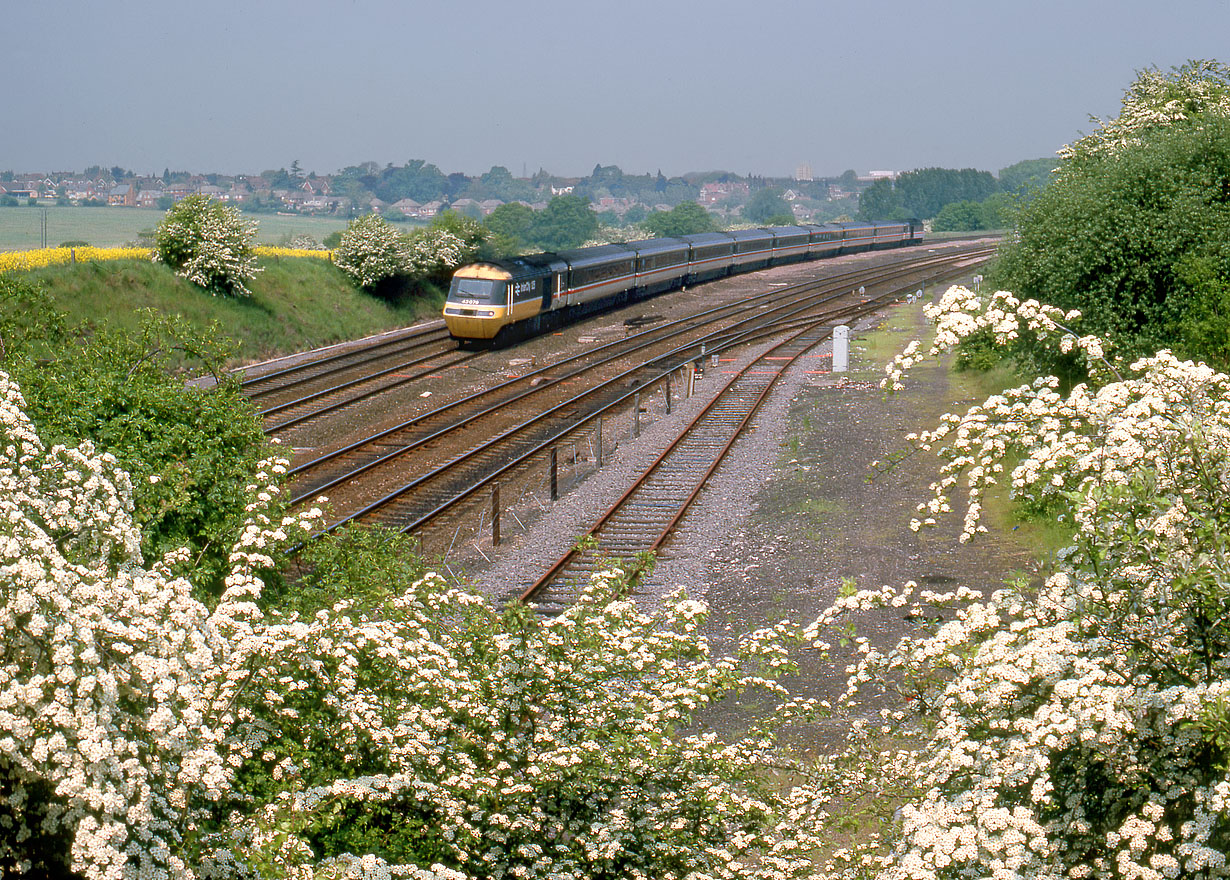 43079 Kettering 21 May 1989