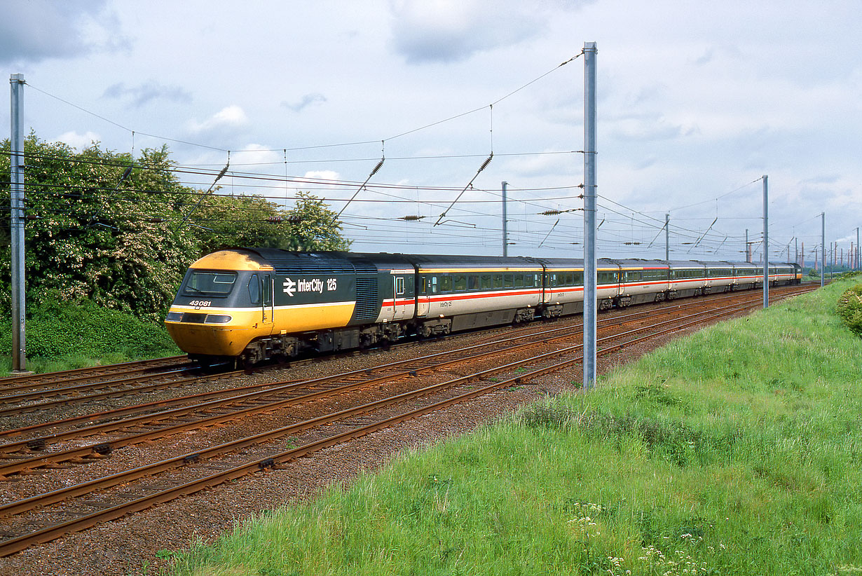 43081 Ampthill (Millbrook) 29 May 1988