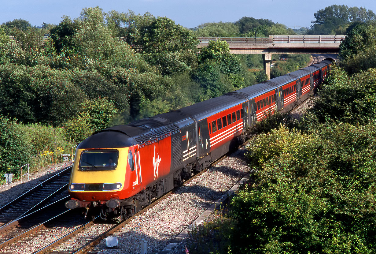 43084 Wolvercote Junction 25 July 2002