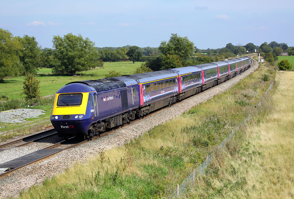 43086 Shrivenham (Ashbury Crossing) 11 September 2015