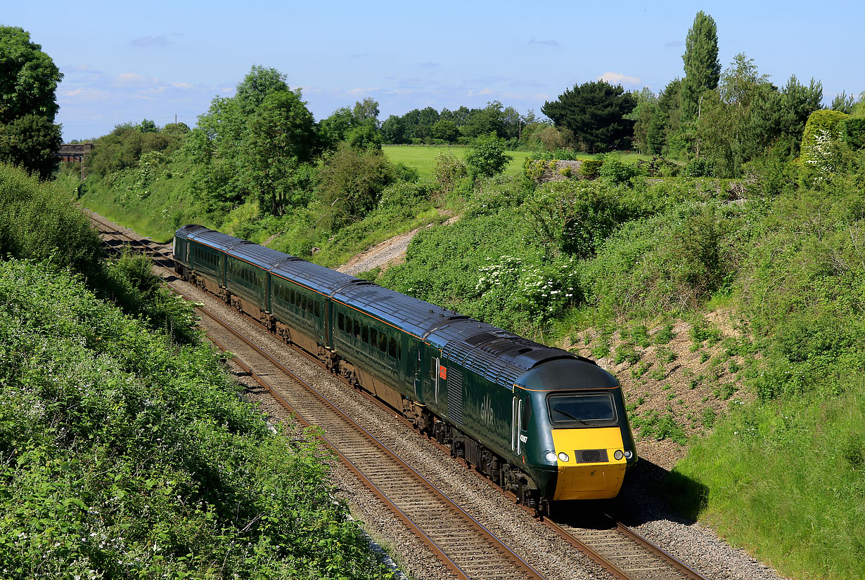 43097 Bredon 13 June 2021