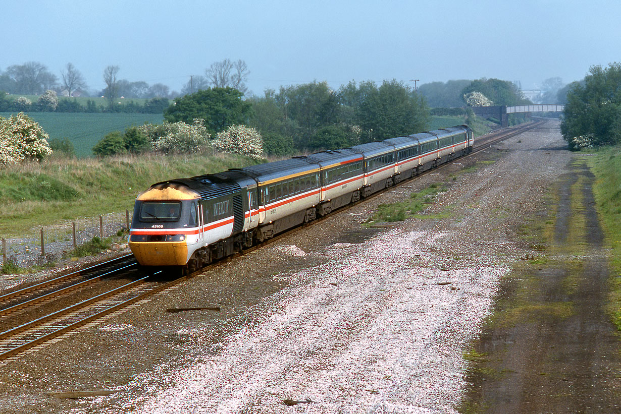 43105 Finedon 21 May 1989