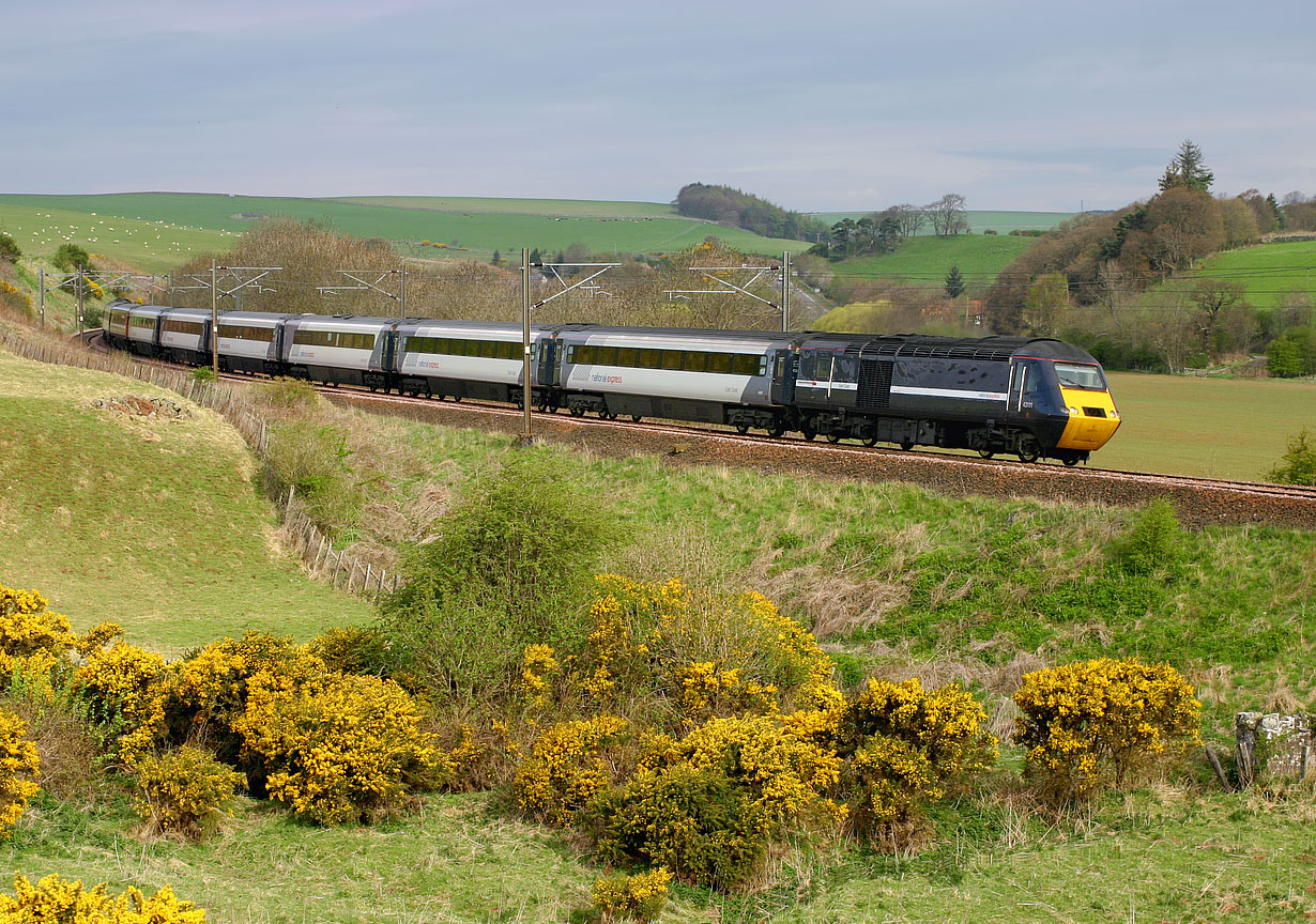 43111 Houndwood 3 May 2008