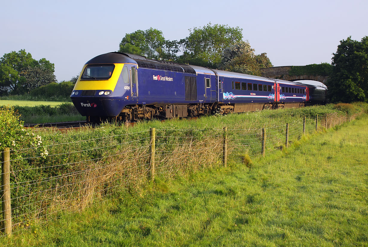 43124 Moreton-in-Marsh (Dunstall Bridge) 6 June 2016